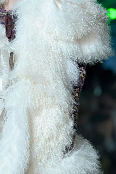 Look 68